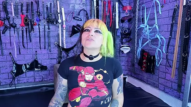 PANDORANEZZ online show from April 24, 3:42 am