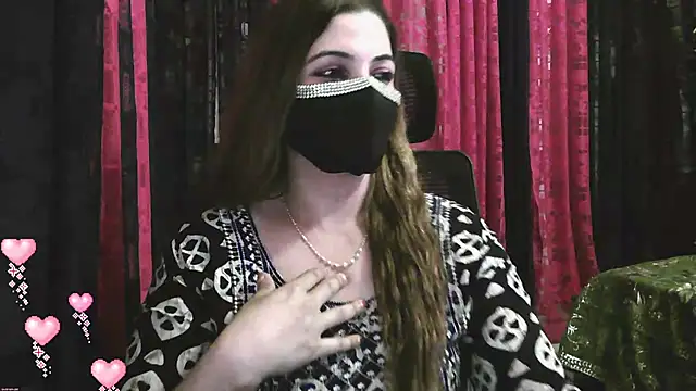 Snapshot of Cute_Sonii chatting on January 12, 6:05 pm Cute Sonii online show from January 12, 6:05 pm