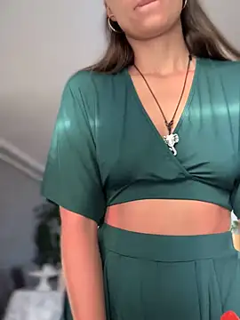 YOUR-KARINA online show from December 7, 6:43 am