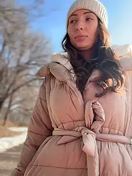 YOUR-KARINA online show from January 4, 7:13 am