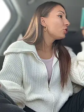 YOUR-KARINA online show from January 23, 6:49 am