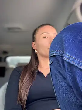 YOUR-KARINA online show from January 24, 9:06 am