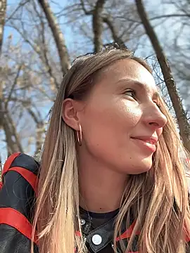 YOUR-KARINA online show from March 19, 8:55 am