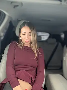 YOUR-KARINA online show from December 18, 7:36 am