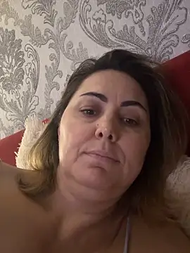 Snapshot of Emma_roqueen chatting on September 23, 9:40 pm Emma roqueen online show from September 23, 9:40 pm