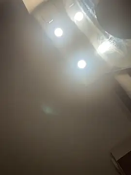 Snapshot of Emma_roqueen chatting on November 11, 1:05 am Emma roqueen online show from November 11, 1:05 am