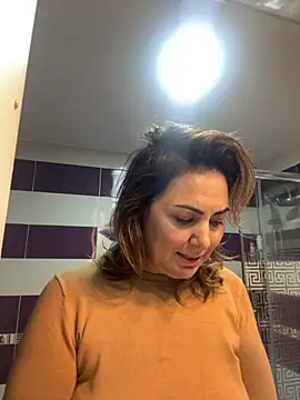 Snapshot of Emma_roqueen chatting on November 22, 9:25 pm Emma roqueen online show from November 22, 9:25 pm