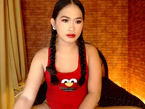 Snapshot of SandyMontero chatting on July 19, 9:46 am SandyMontero online show from July 19, 9:46 am