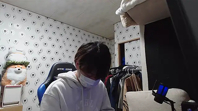 pychan online show from March 4, 11:08 am