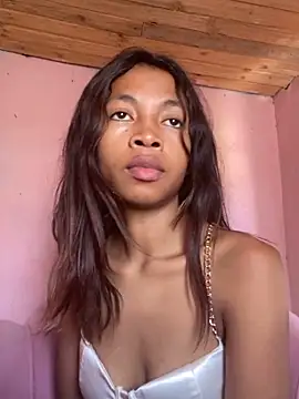 missuua online show from December 7, 6:43 am