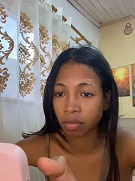 missuua online show from December 17, 3:28 pm