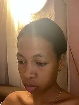 missuua online show from January 19, 6:43 pm