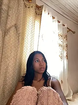 missuua online show from February 5, 11:44 am