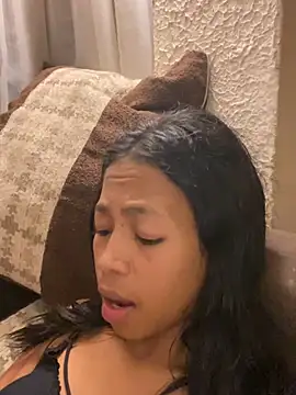 missuua online show from February 13, 6:38 pm