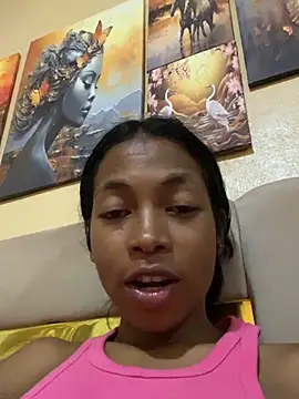 missuua online show from February 21, 7:43 pm