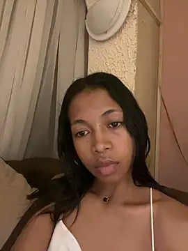 missuua online show from March 7, 8:00 pm