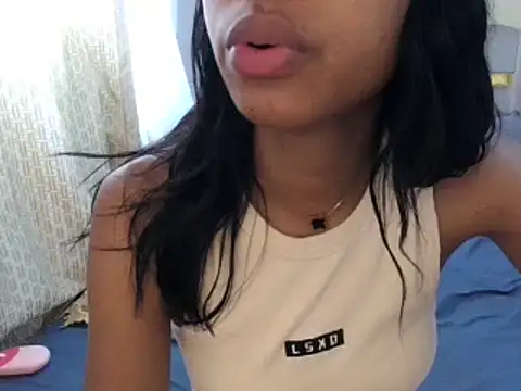 missuua online show from March 13, 11:08 am