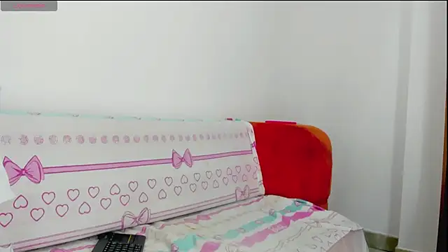 moana taylor online show from April 18, 10:41 am