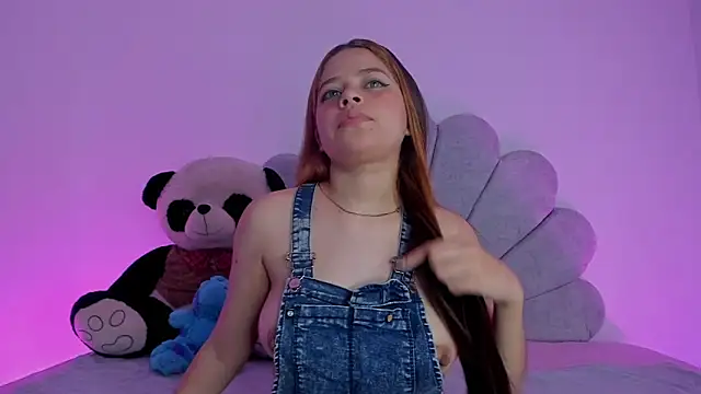 EmmaClarck online show from December 13, 9:41 pm