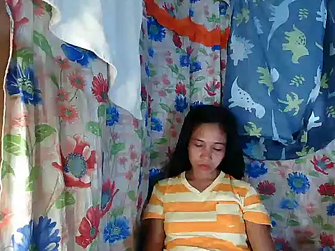 PinaySkinnyGirl online show from January 7, 9:01 am