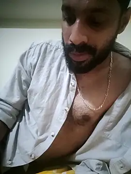 FearingForm online show from September 11, 8:20 pm