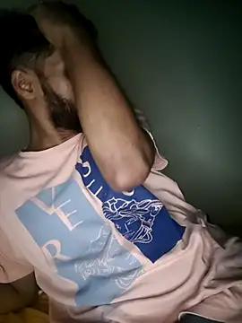 FearingForm online show from October 5, 8:40 pm