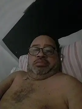 djtomxxx2777 online show from October 24, 3:25 am