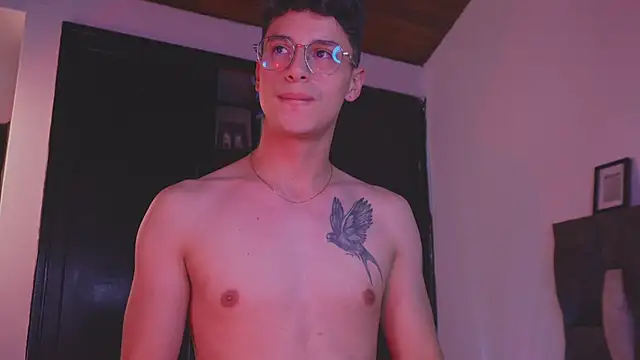 I Gabriel online show from December 18, 3:45 am