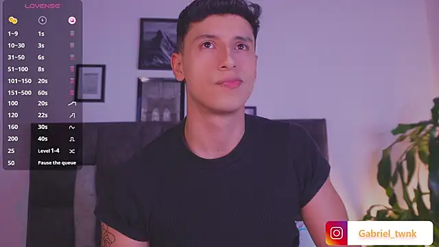 Snapshot of I_Gabriel chatting on May 13, 6:44 am I Gabriel online show from May 13, 6:44 am