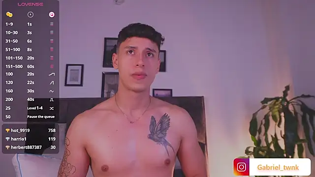 Snapshot of I_Gabriel chatting on May 16, 10:36 am I Gabriel online show from May 16, 10:36 am