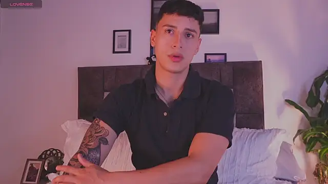 I Gabriel online show from June 20, 4:59 am