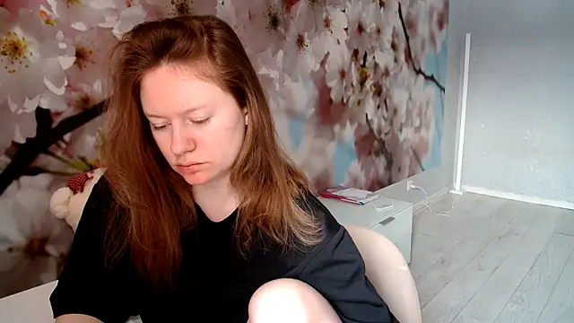 ConnieDaw online show from February 12, 5:47 am