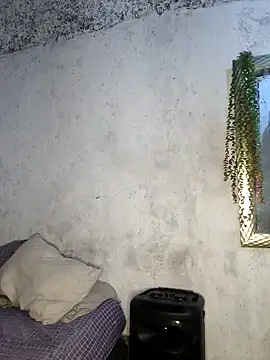 Snapshot of SexyFriends_ chatting on October 2, 3:35 am SexyFriends  online show from October 2, 3:35 am