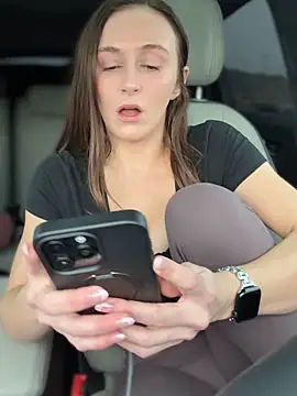 lunagirl13 online show from February 11, 12:15 am