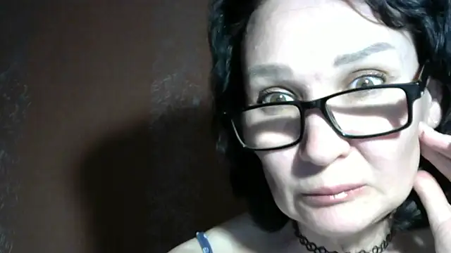 Snapshot of PrettyAndWild chatting on July 25, 2:58 pm PrettyAndWild online show from July 25, 2:58 pm