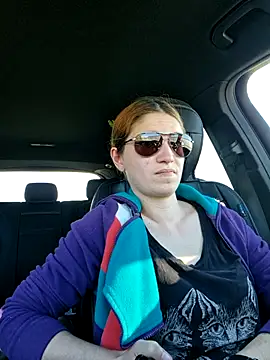 Snapshot of Geile-Luna chatting on April 7, 2:50 pm Geile-Luna online show from April 7, 2:50 pm