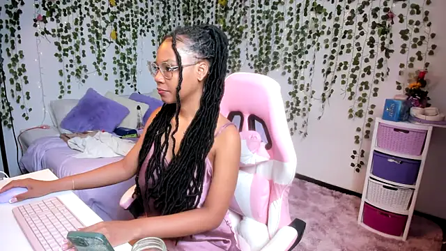 violeta milleer online show from November 20, 5:12 pm