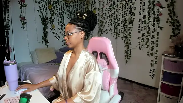 violeta milleer online show from July 23, 5:11 pm