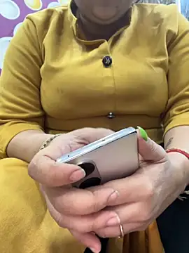 Preet Kaur 69 online show from December 1, 10:09 am