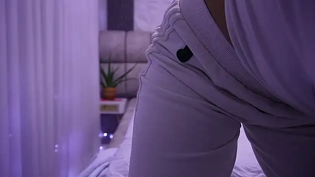 katy rioss online show from February 7, 11:58 am