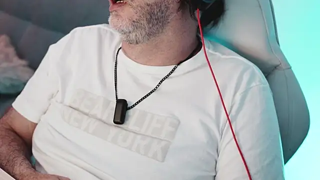 Sanders White online show from February 23, 5:12 am