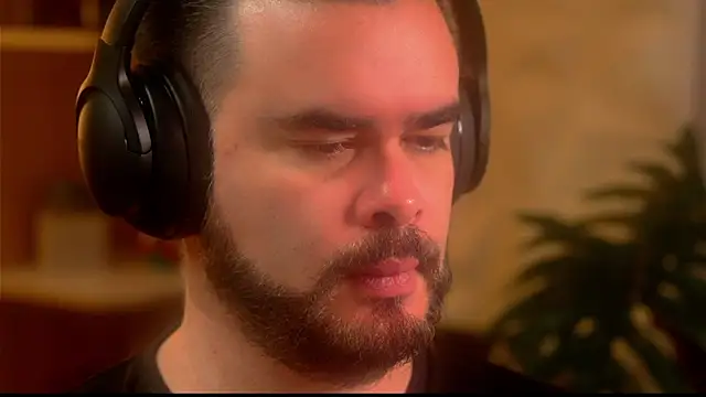 Sanders White online show from January 10, 3:36 pm