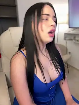 GeorginaJones online show from January 13, 11:17 pm