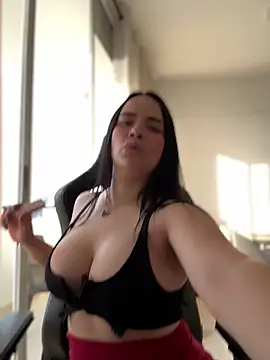 GeorginaJones online show from February 20, 10:15 pm