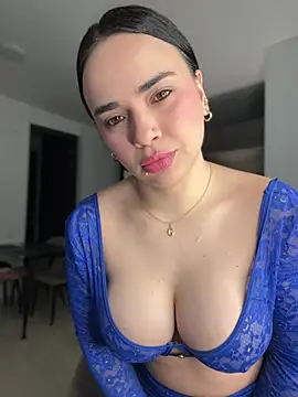 GeorginaJones online show from March 14, 3:15 am