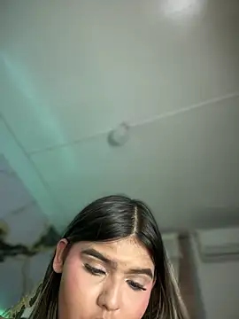 Lia sexx online show from March 19, 6:23 pm