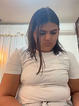 Lia sexx online show from April 19, 1:10 pm