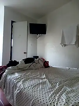 Snapshot of Latinopervs chatting on February 3, 2:02 pm Latinopervs online show from February 3, 2:02 pm