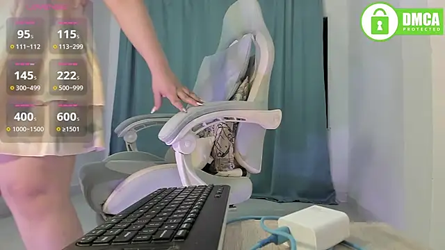 zoe 37 online show from October 16, 2:34 am