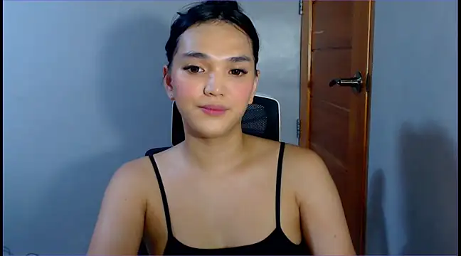 WONDERWOMAN2023 online show from January 25, 2:37 am